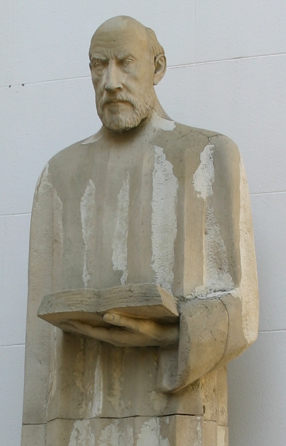 Ramon y Cajal's statue, Ilustre Colegio Oficial de Médicos de Madrid - 05.JPG